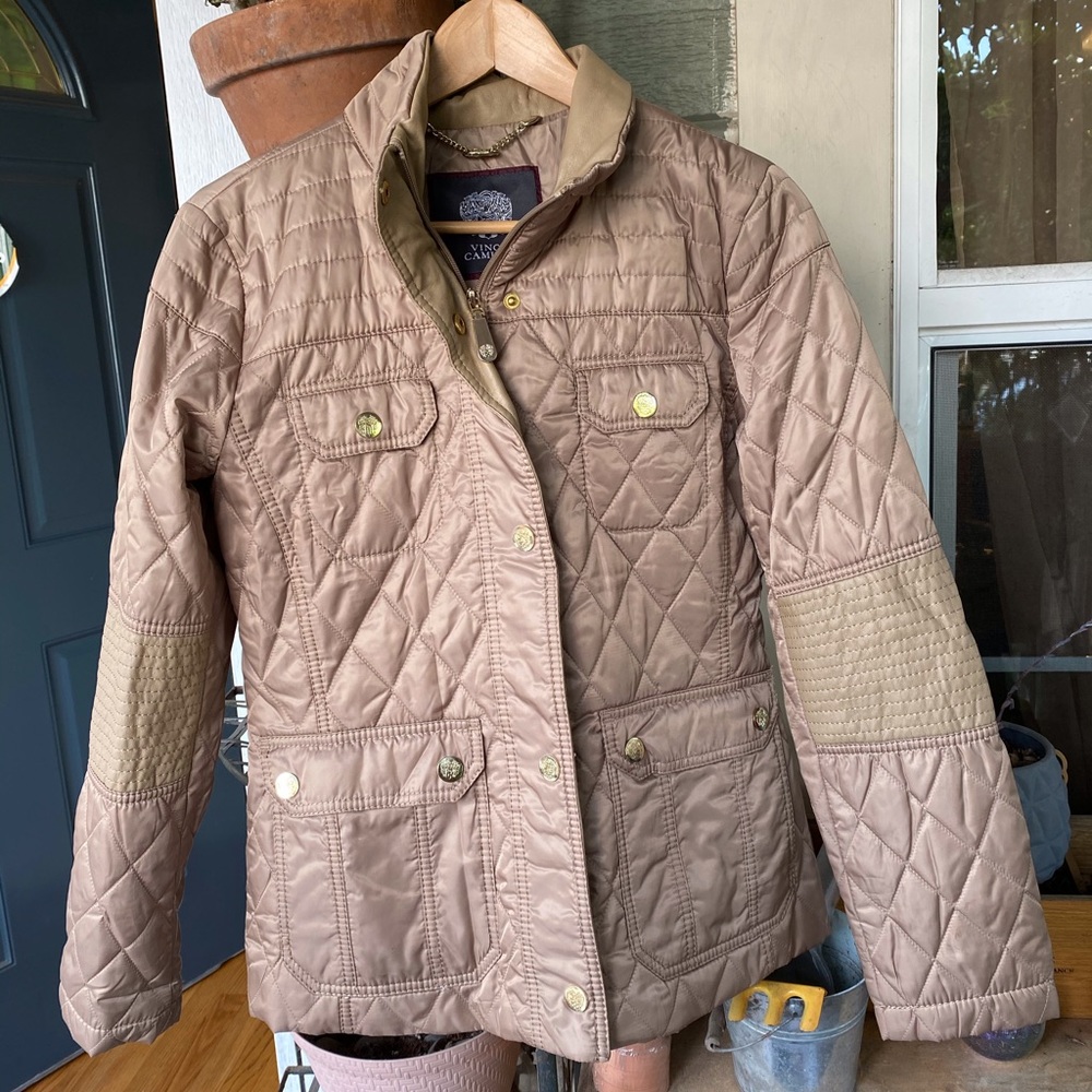 Vince Camuto tan quilted jacket